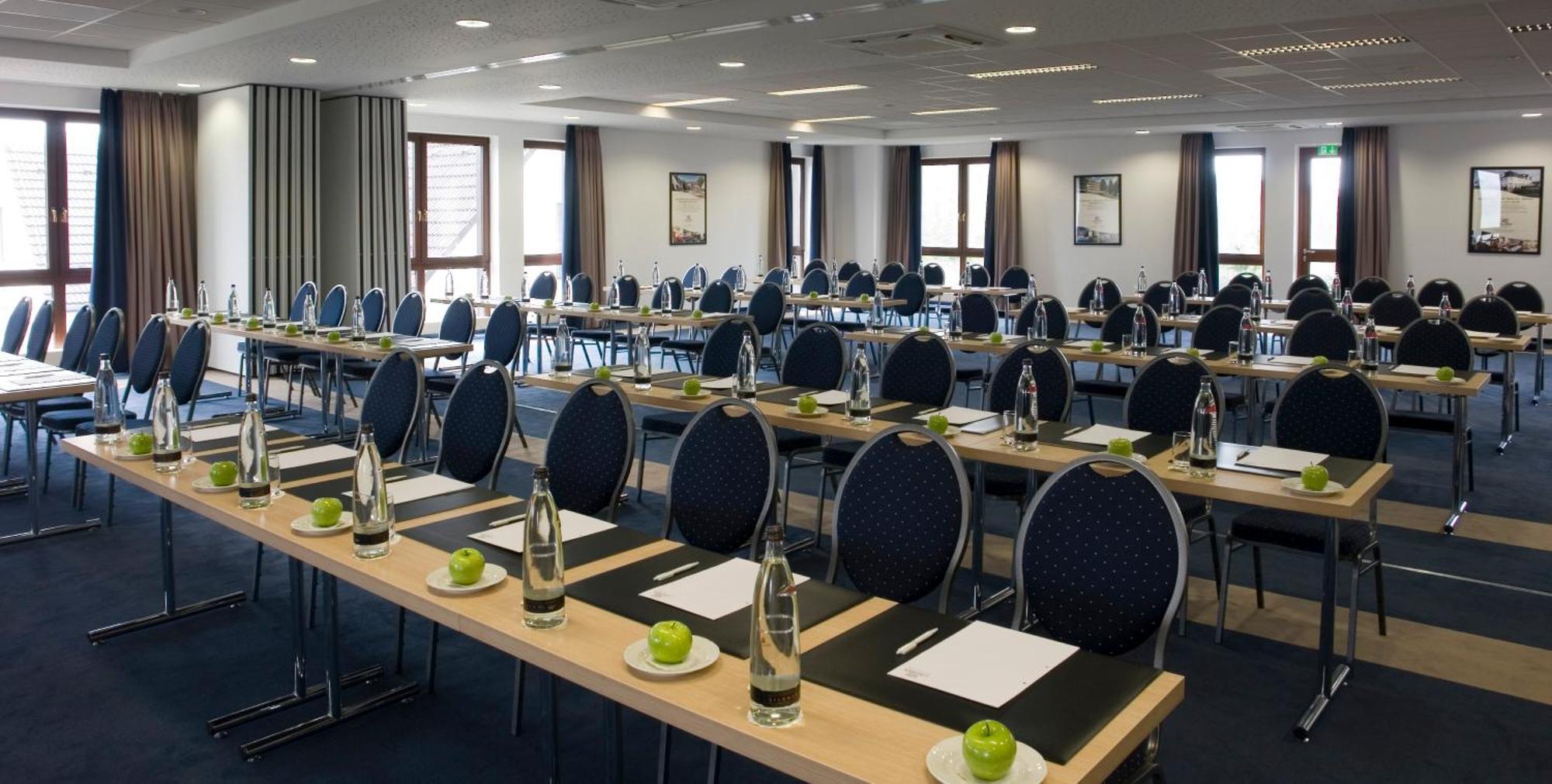 Trans World Hotel Kranichhoehe Much Εξωτερικό φωτογραφία