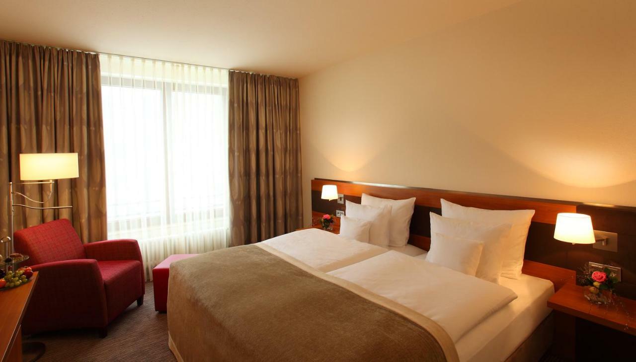 Trans World Hotel Kranichhoehe Much Εξωτερικό φωτογραφία